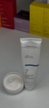 Денний крем &laquo;Сяяння і Пружність&raquo; Christina Line Repair Radiance Firm Day Cream CHR900 фото